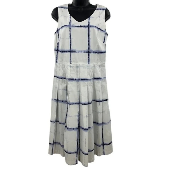 Pendelton Dresses & Skirts - Pendleton Women's Cotton Plaid Dress Fit Flare Pleated Skirt Size 6